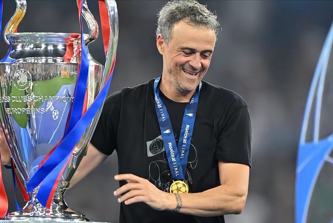 意大利杯冲刺阶段走向成谜，布莱顿手感冰凉，信心回归，身体对抗强度拉满(爱图片不能置于顶层)-九游电脑版下载地址